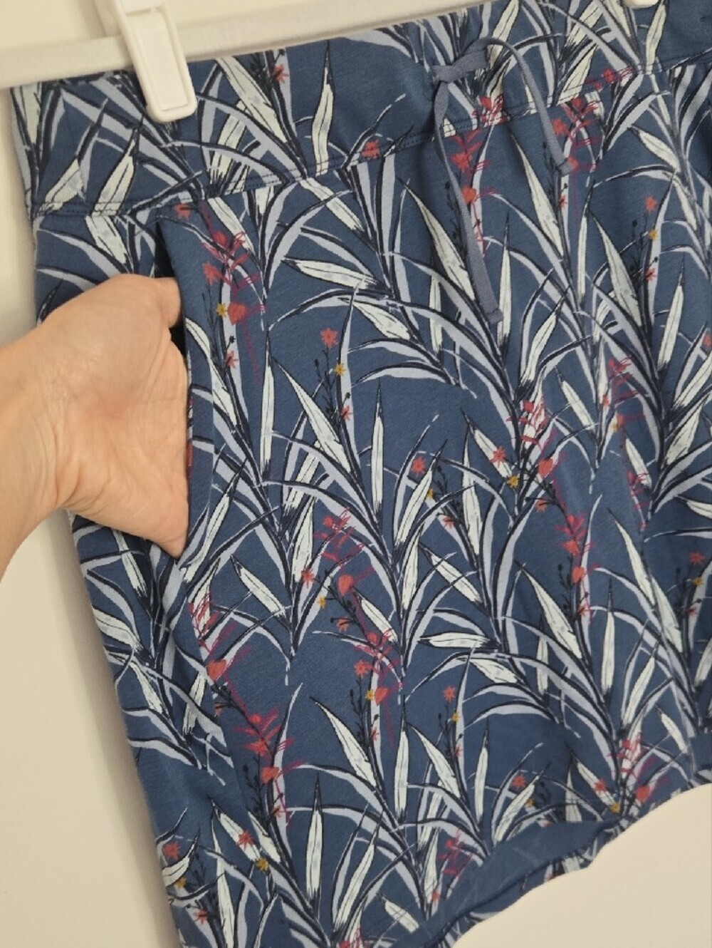 Kuhl Blue Floral Drawstring Skirt Casual Coasta Athletic Normcore Size Small - Picture 2 of 6